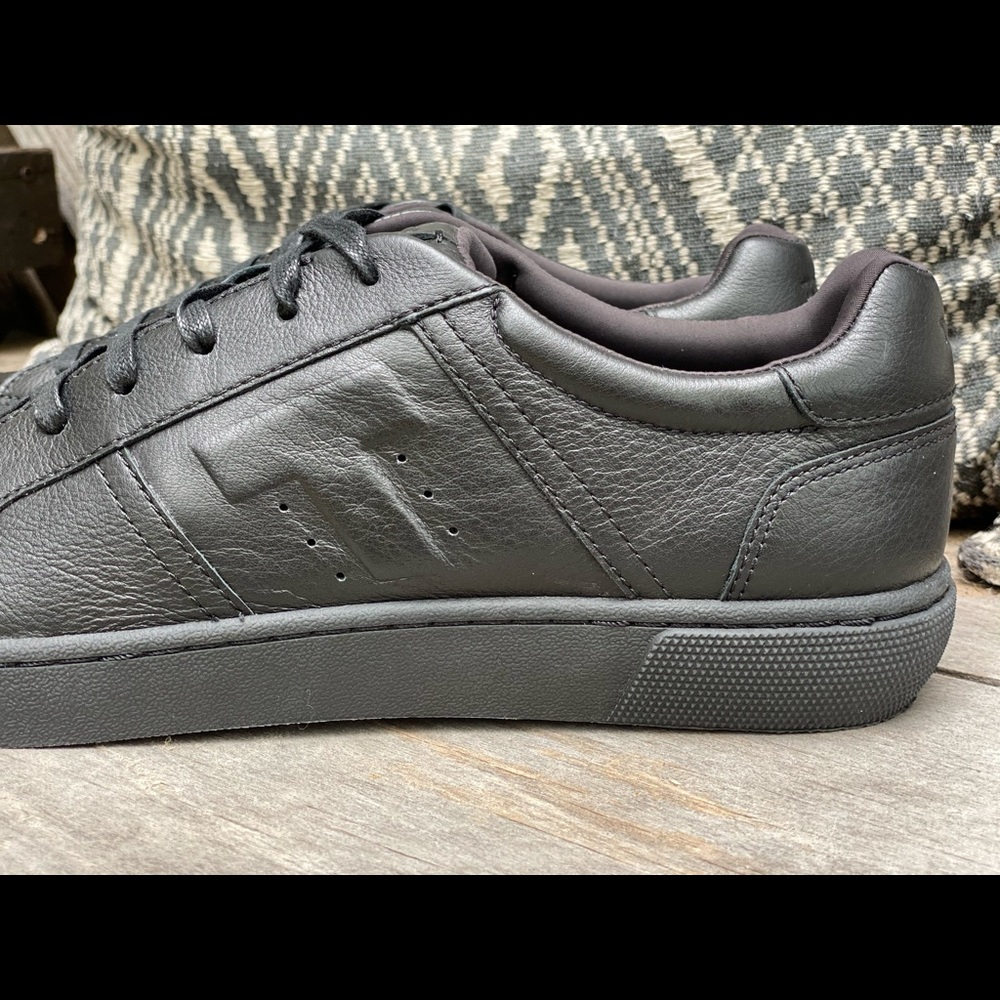 TOMS Mens Leandro Sneakers